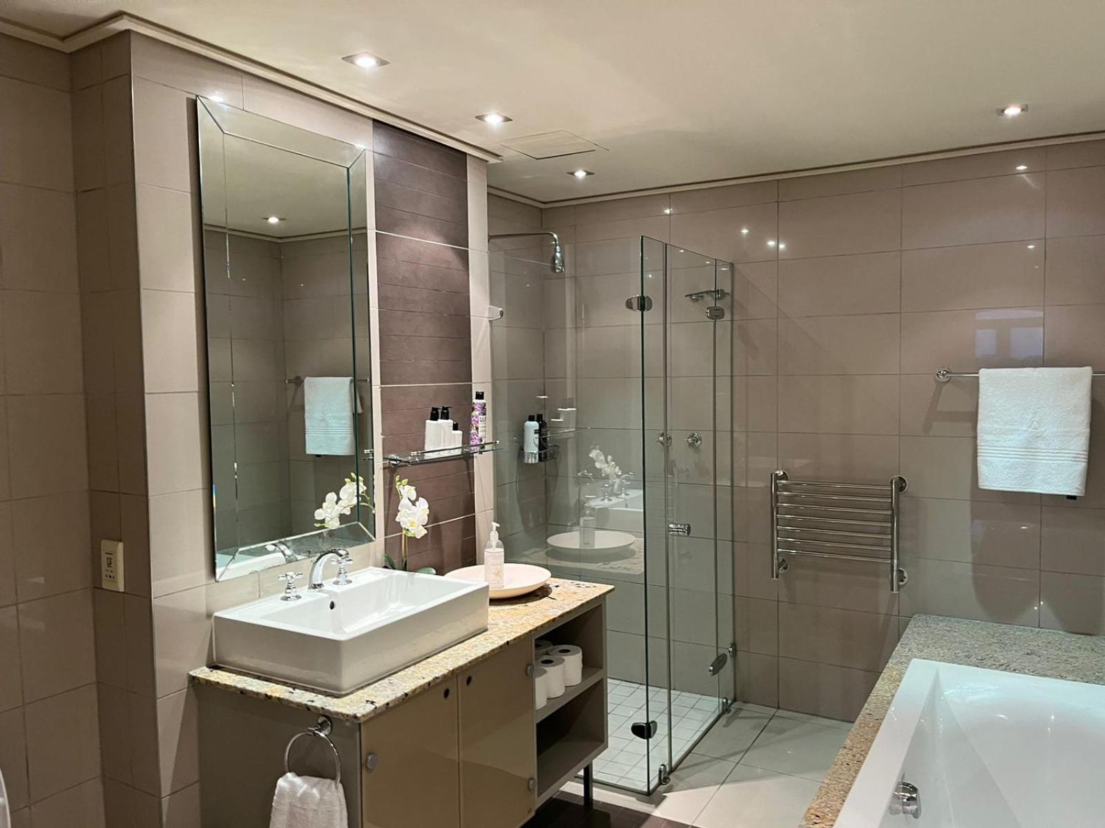 Cape Royale Luxury Suite Kapstaden Exteriör bild